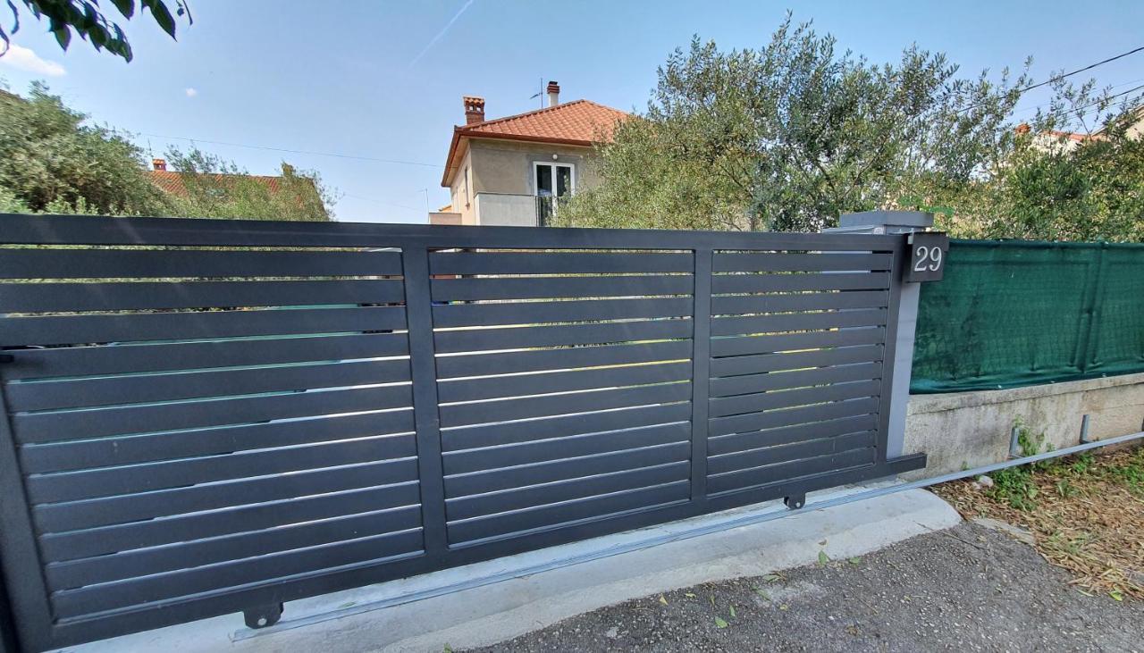 Apartment Korina Zadar Exterior foto
